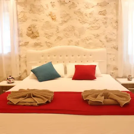 Magnificent With Private Pool In Nature For 6 People, Antalya - Awz 123 *